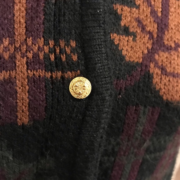 Fall Patterned Sweater - Picture 4 of 4